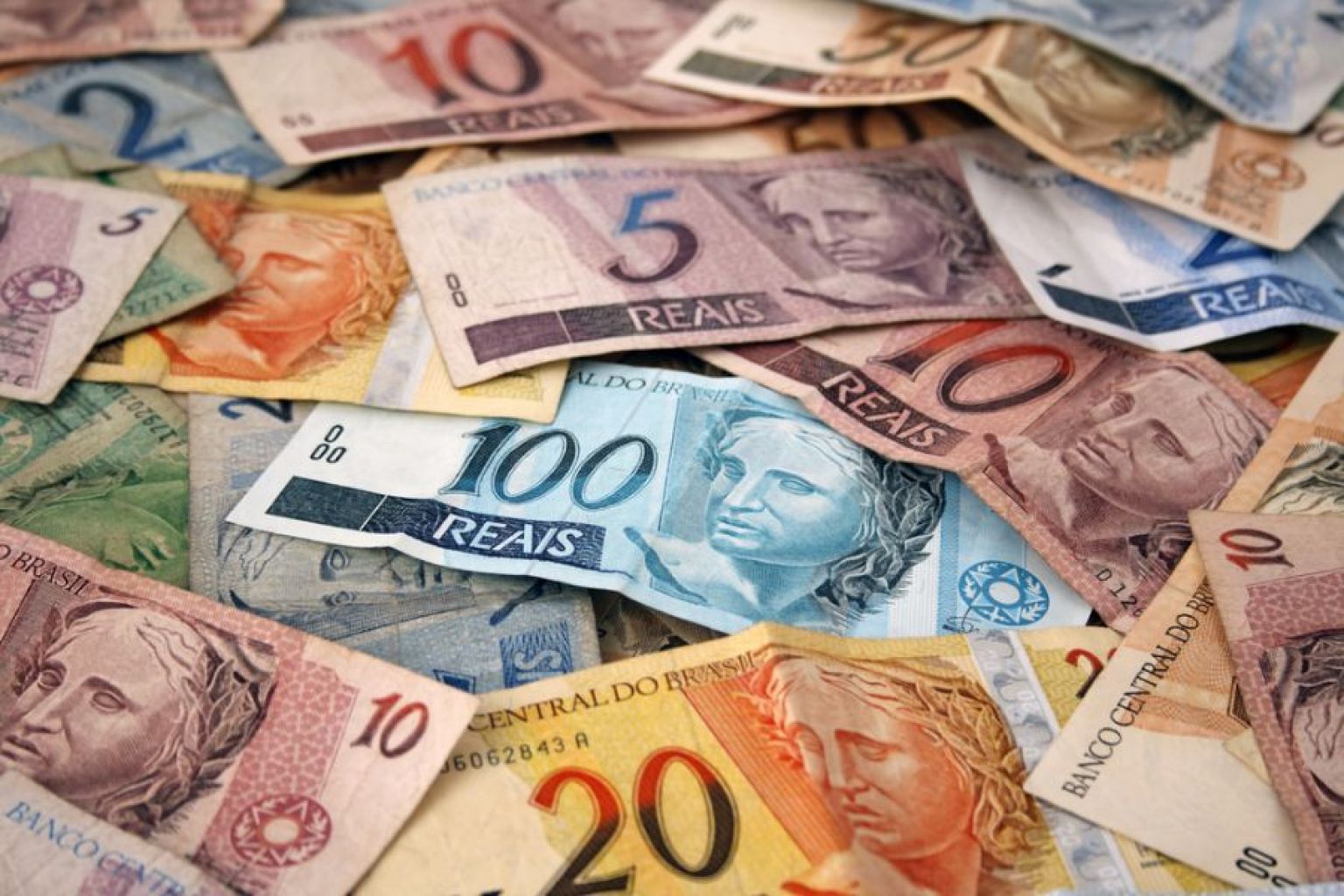 Empréstimo consignado para aposentados e pensionistas soma R$ 4 bilhões em janeiro
