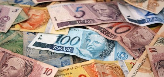 Sem ganho real, salário mínimo sobe 6,48% e permanece distante de valor necessário