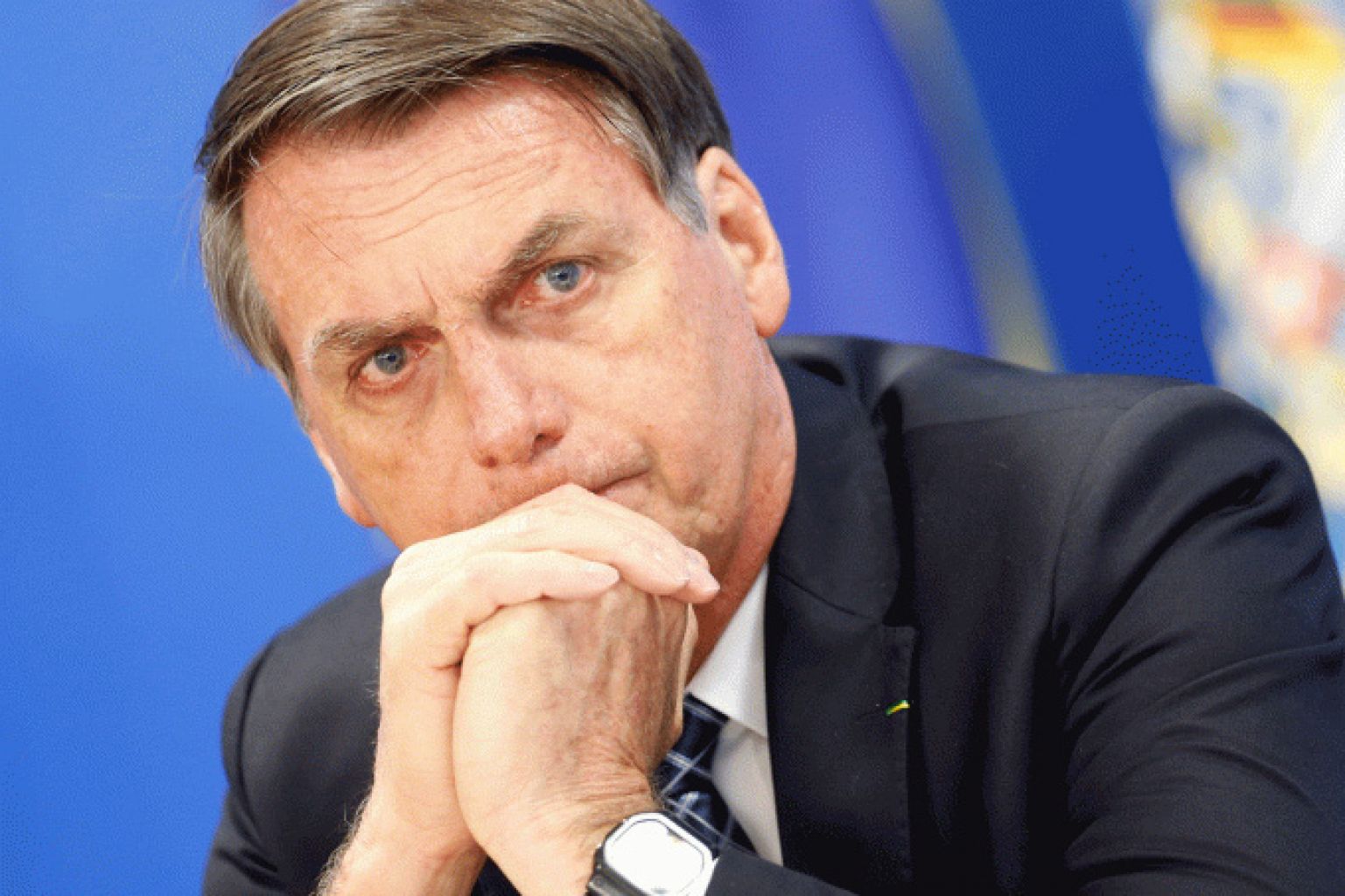 Reprovação ao governo Bolsonaro dispara e vai a 39,5%, segundo pesquisa