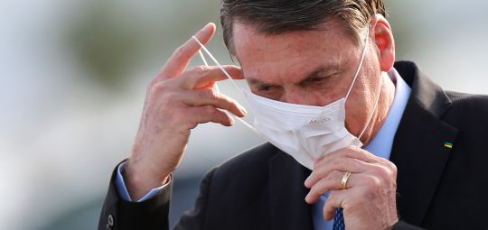 Mesmo com covid-19, Bolsonaro segue repassando informações erradas sobre pandemia