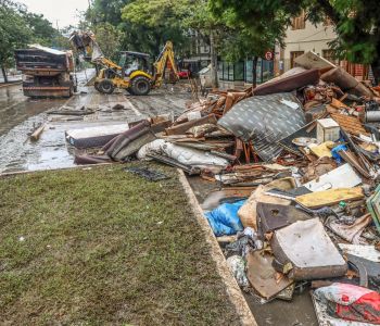 Um mês após início de temporais, situação no RS ainda é de destruição e calamidade
